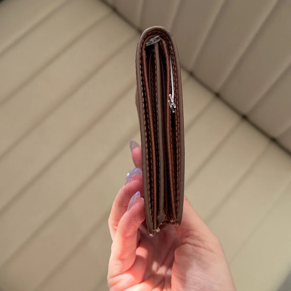 Fossil Tan Geometric Embossed Leather Bifold Wallet